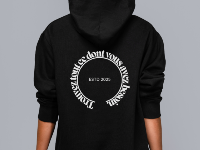 a vendre sweat à capuche mixte