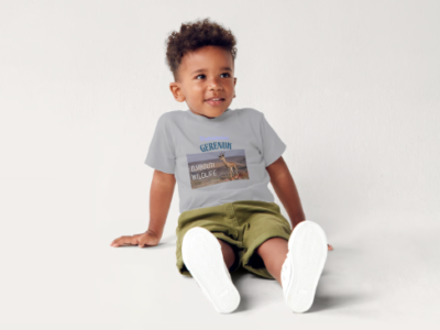 A vendre T-shirt pour enfants , avec flocage de la Gazelle du Patrimoine de Djibouti